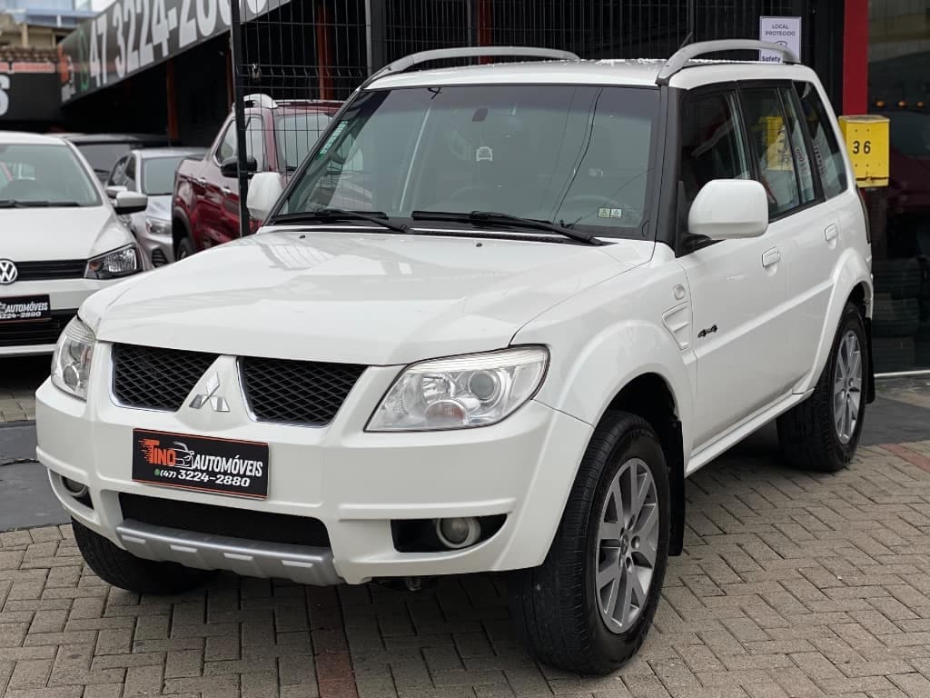 Mitsubishi Pajero TRA FLEX HP