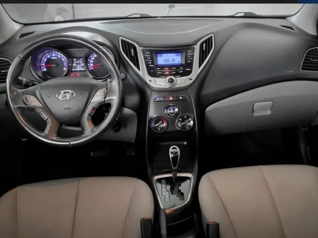 Hyundai Hb20 Premium 1.6 automático