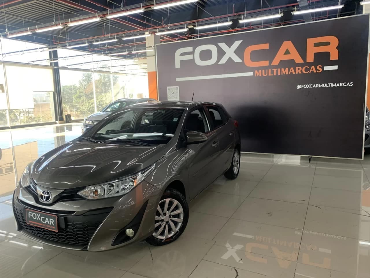 Toyota Yaris 1.3 16V FLEX XL LIVE MULTIDRIVE