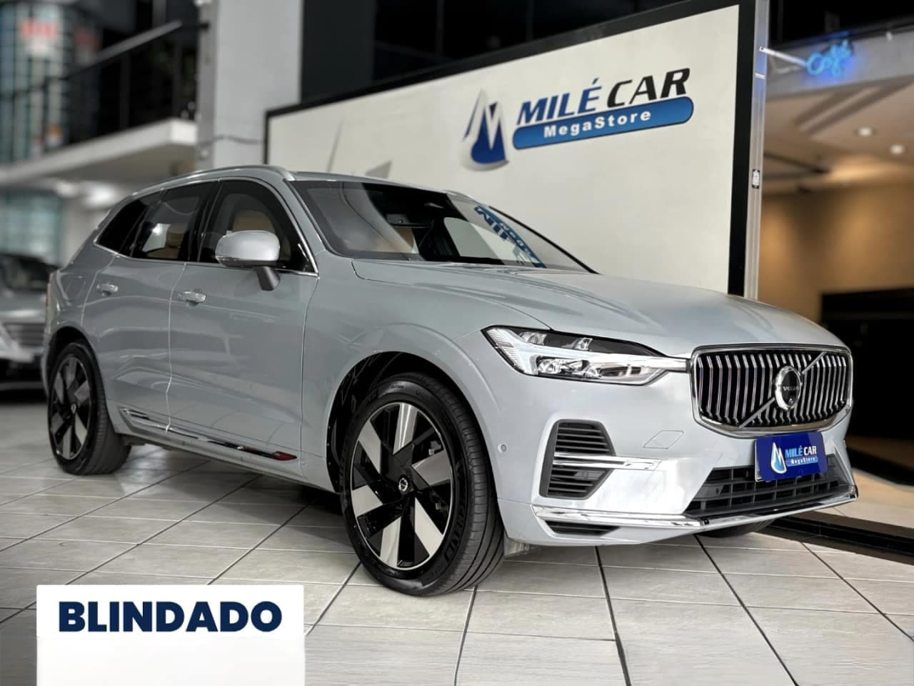 Volvo XC60 2.0 T8 RECHARGE ULTIMATE AWD GEARTRONIC