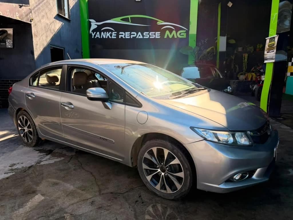 Honda Civic 1.8 LXS 16V FLEX 4P AUTOMÁTICO