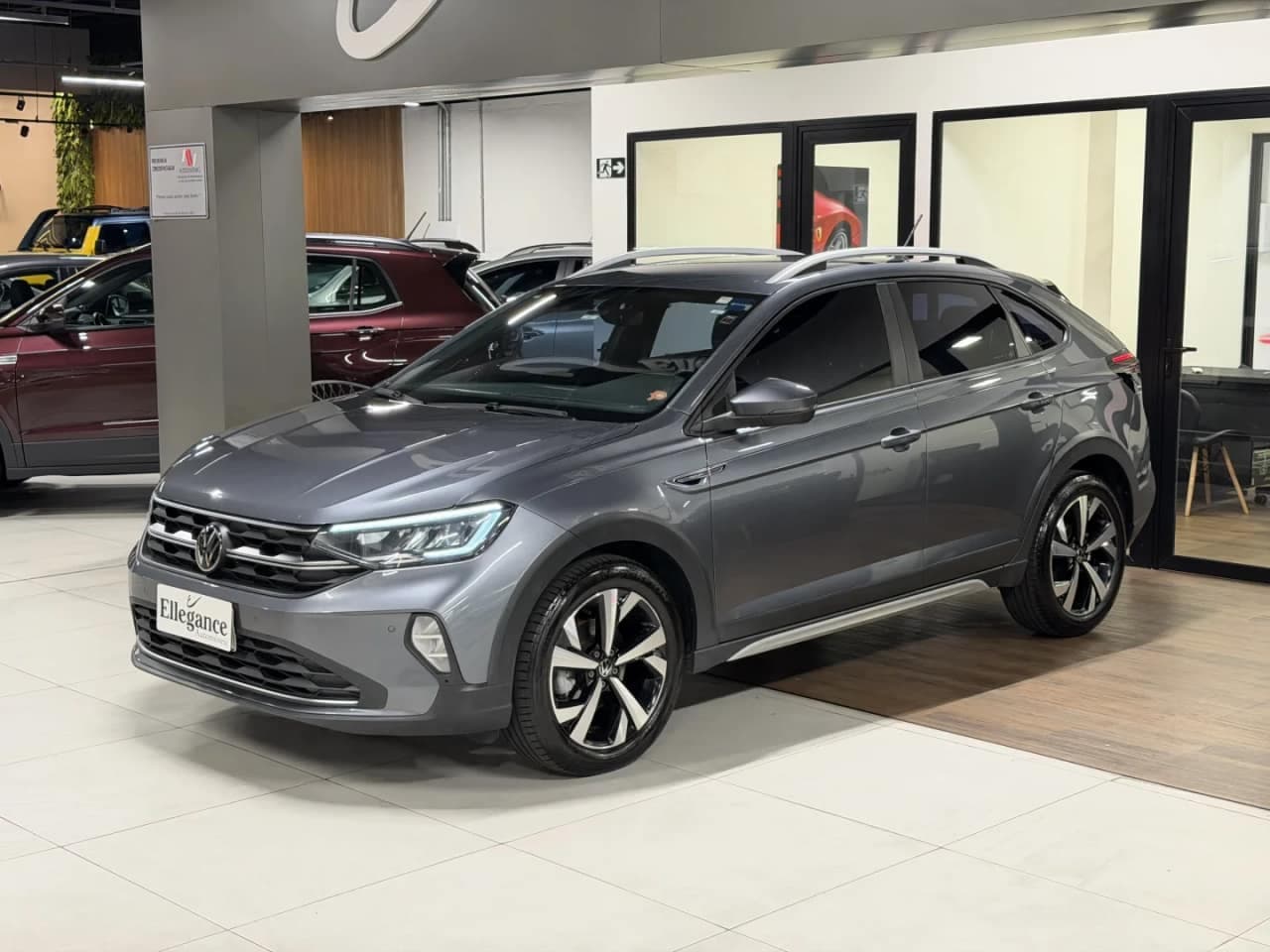 Volkswagen Nivus 1.0 200 TSI TOTAL FLEX HIGHLINE AUTOMÁTICO