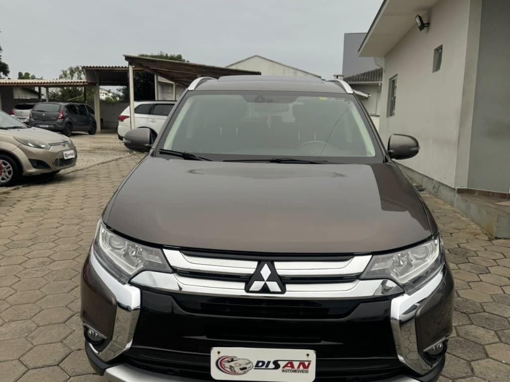 Mitsubishi Outlander OUTLANDER 2.0