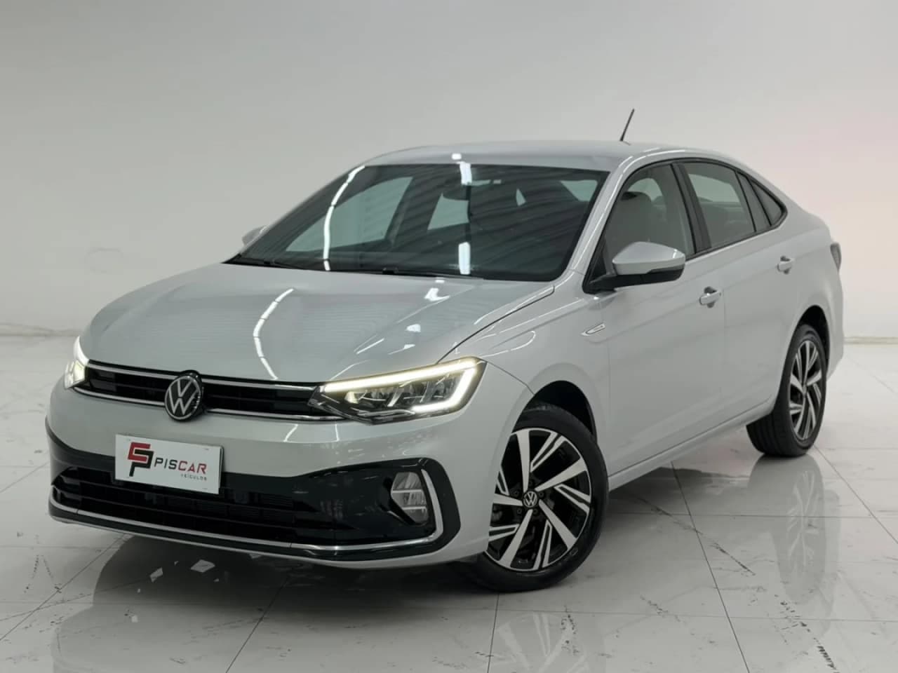Volkswagen Virtus 1.0 200 TSI HIGHLINE AUTOMÁTICO
