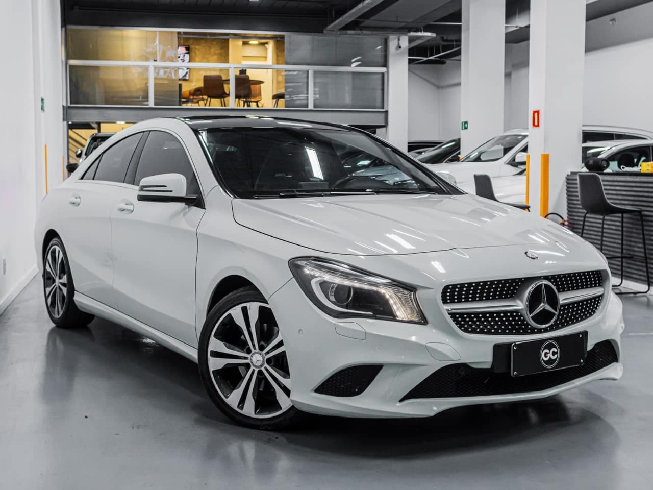 Mercedes-Benz Cla 1.6 VISION 16V FLEX 4P AUTOMÁTICO