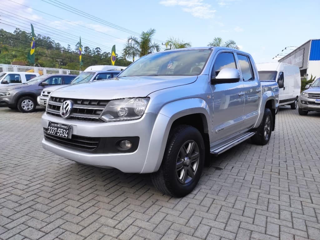 Volkswagen Amarok TRENDLINE 2.0 4X4