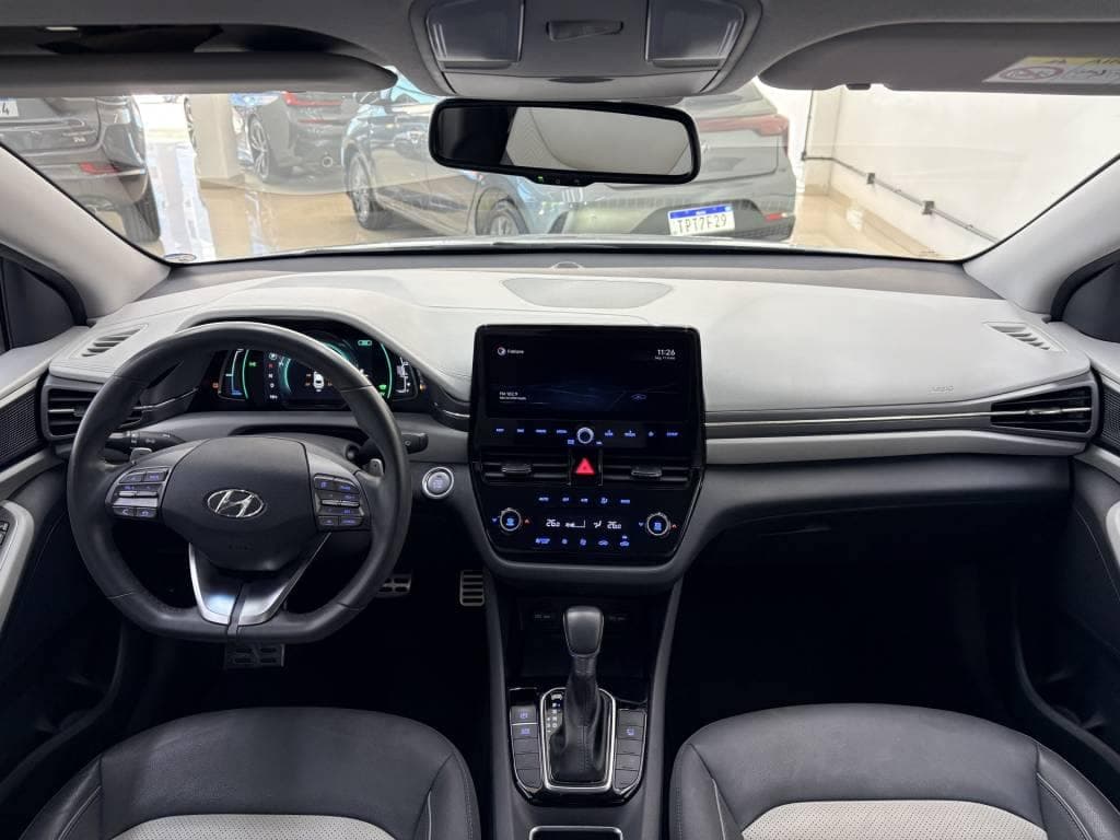 Hyundai i30 1.6 AUT. (HIBRIDO) 16V