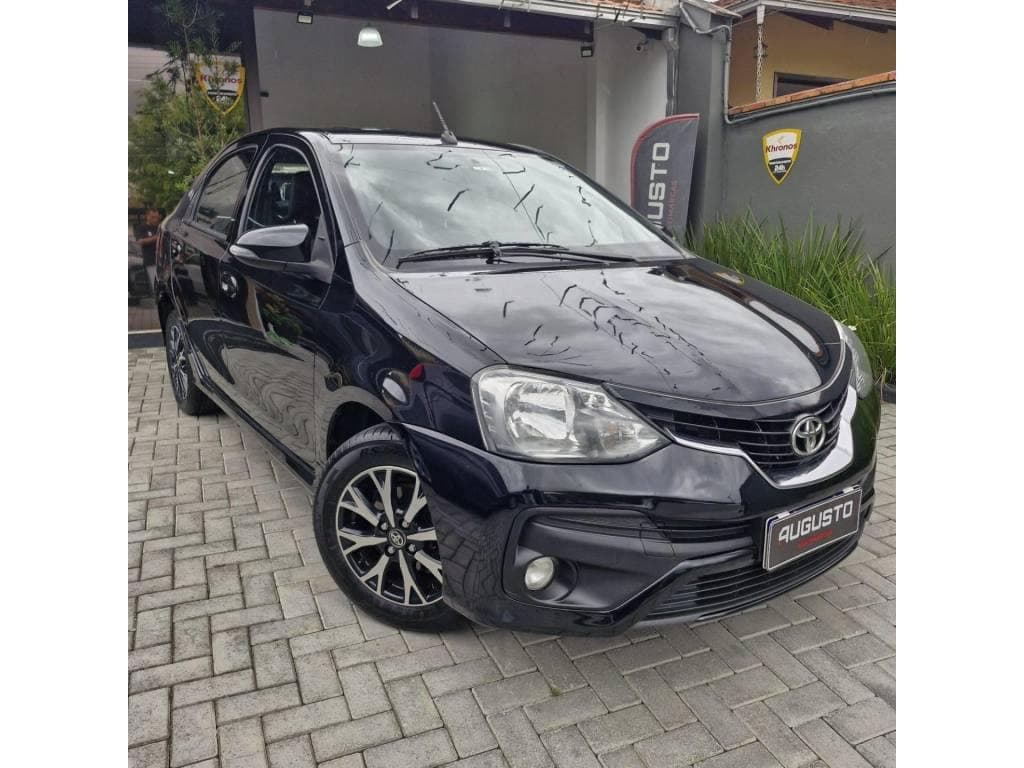 Toyota Etios PLATINUM Sed. 1.5 Flex 16V 4p