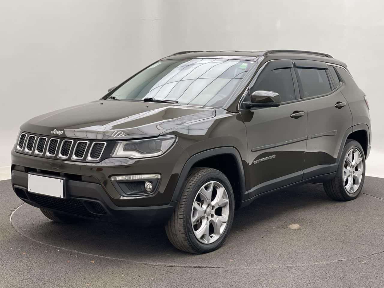 Jeep Compass COMPASS LONGITUDE 2.0 4x4 Dies. 16V Aut.