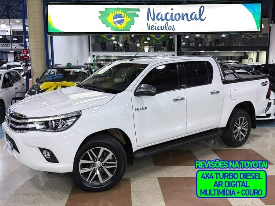 Toyota Hilux 2.8 SRX 4X4 DIESEL MULTIMÍDIA + COURO