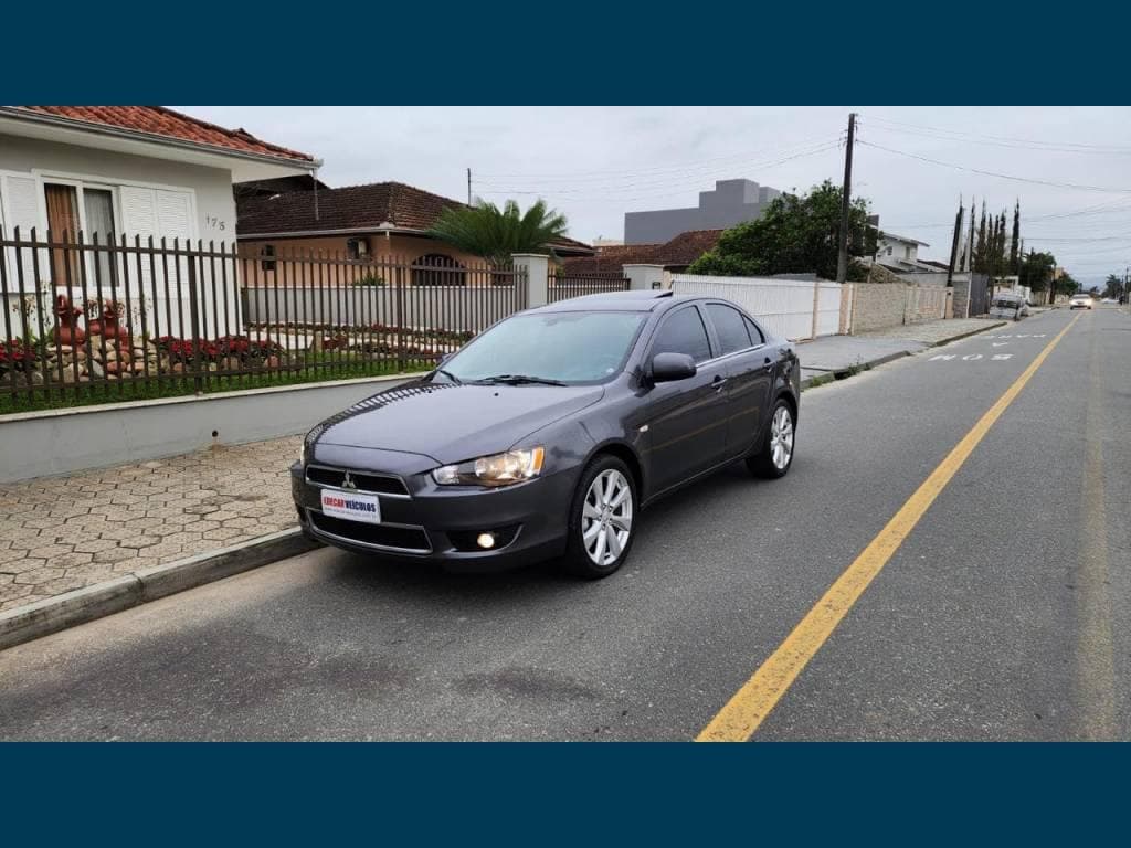 Mitsubishi Lancer 2.0 16V