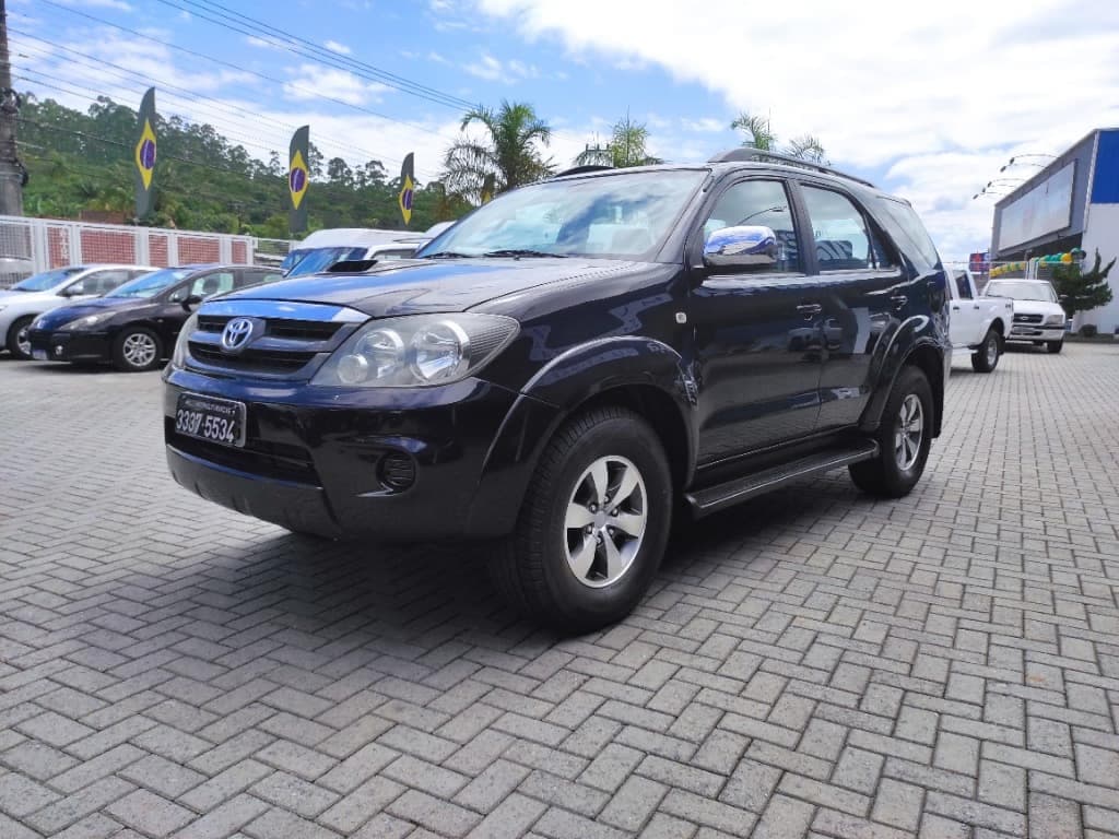 Toyota Hilux SRV 3.0 4X4 CD