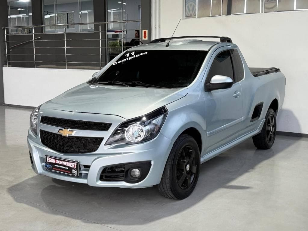 Chevrolet Montana SPORT