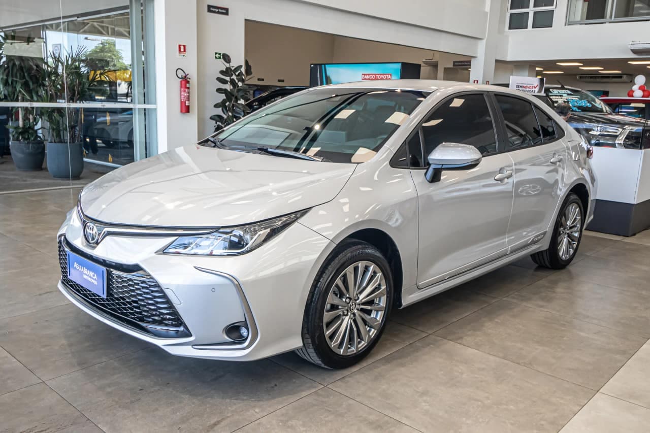 Toyota Corolla 2.0 VVT-IE FLEX XEI DIRECT SHIFT