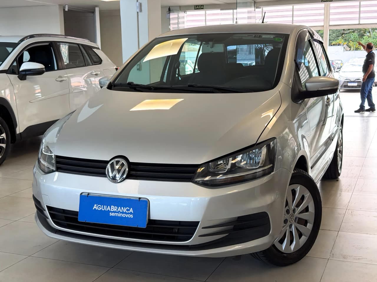 Volkswagen Fox 1.0 MPI TRENDLINE 12V FLEX 4P MANUAL
