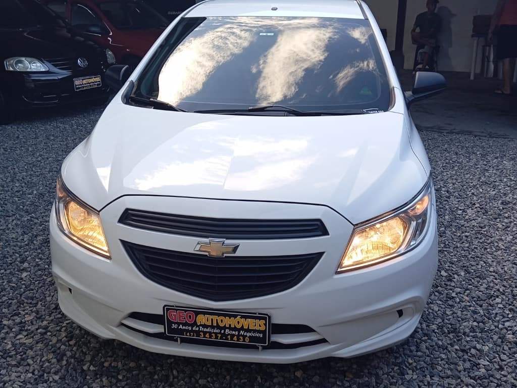 Chevrolet Onix Onix 1.0 Joy completo