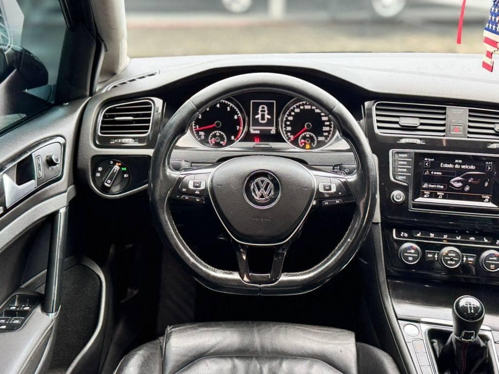 Volkswagen Gol Volkswagen I/VW GOLF HIGHLINE AA