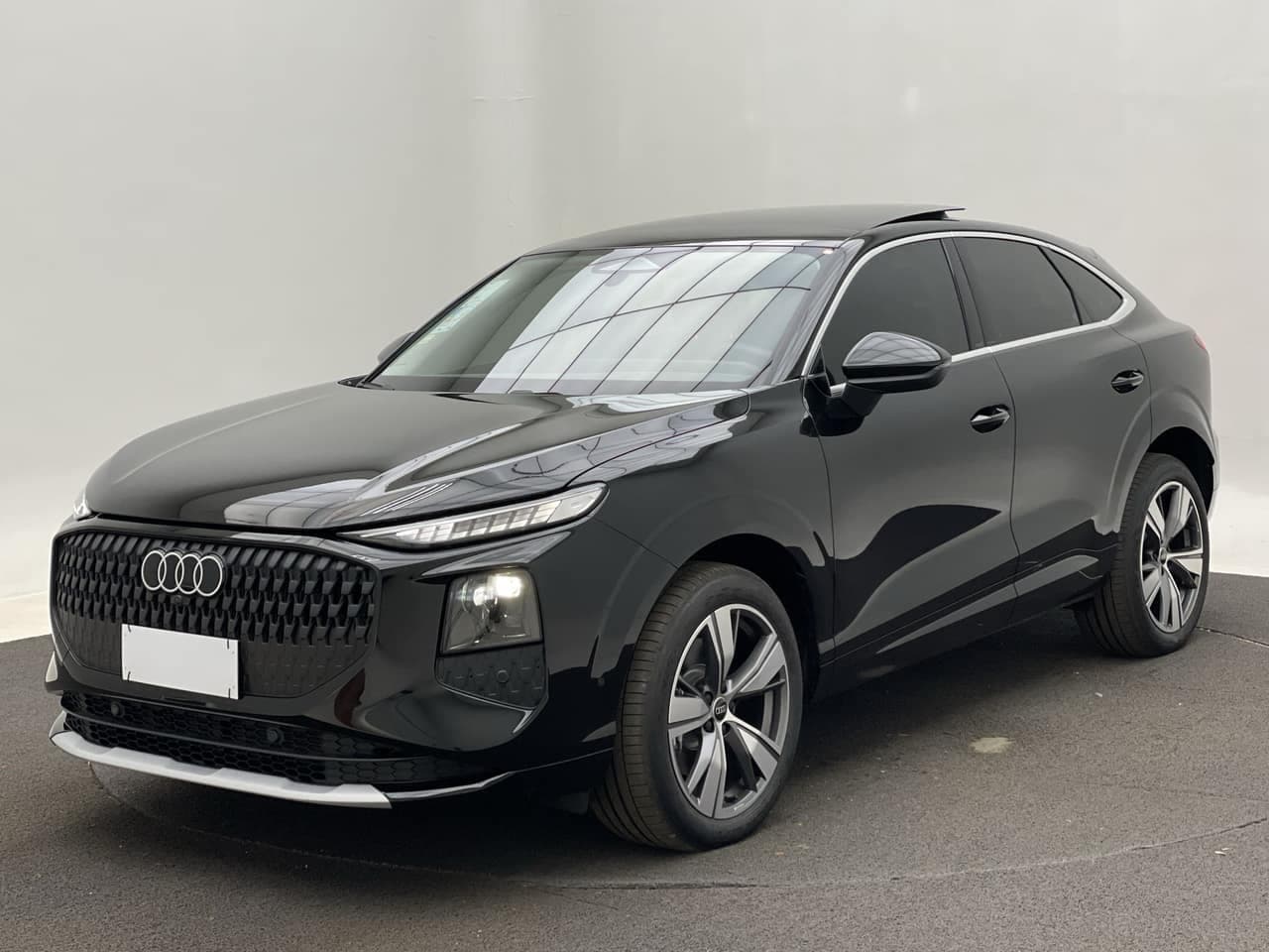 Audi Q3 Q3 SPB Launch Edition 2.0 TFSI Quattro S tronic