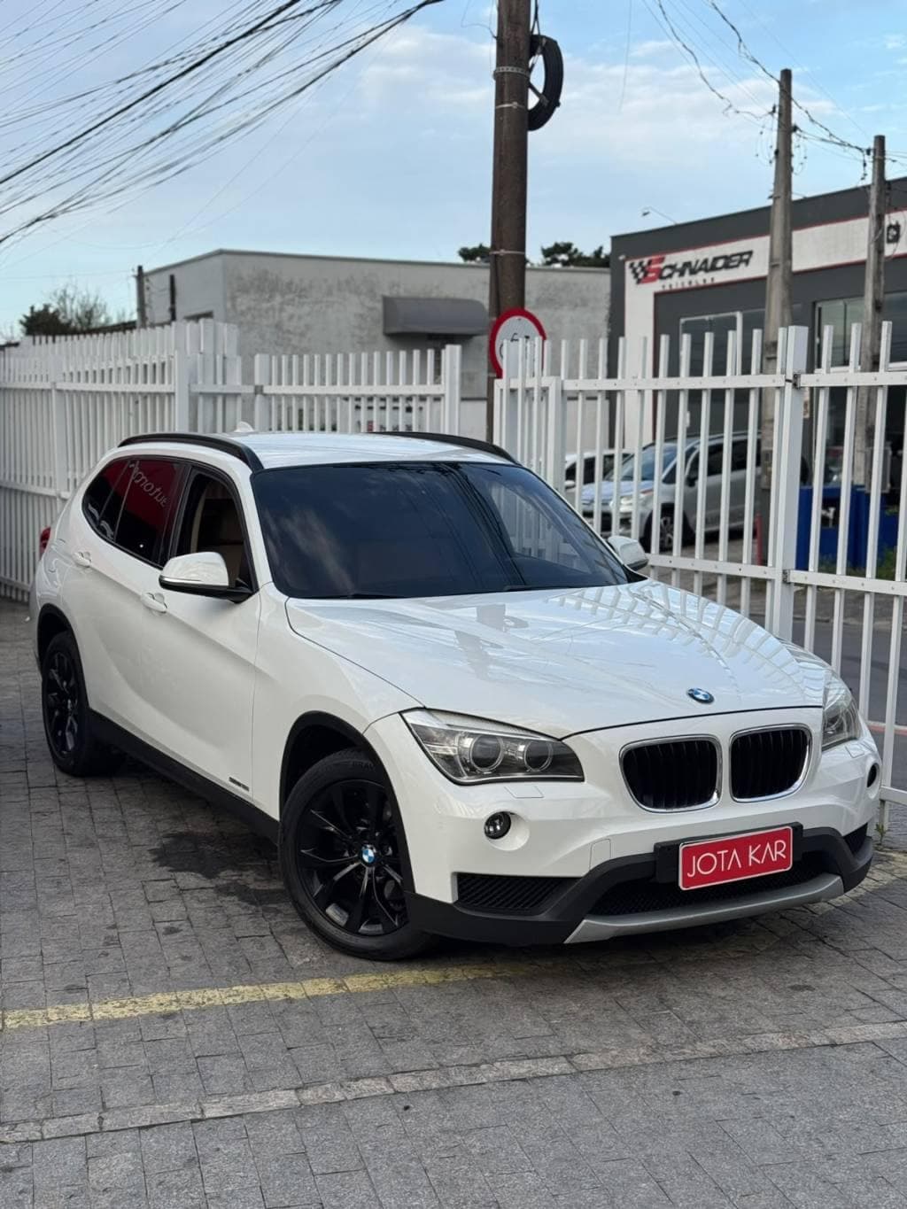 BMW X1 2.0 SDRIVE 18I 4X2 AUT. 16V