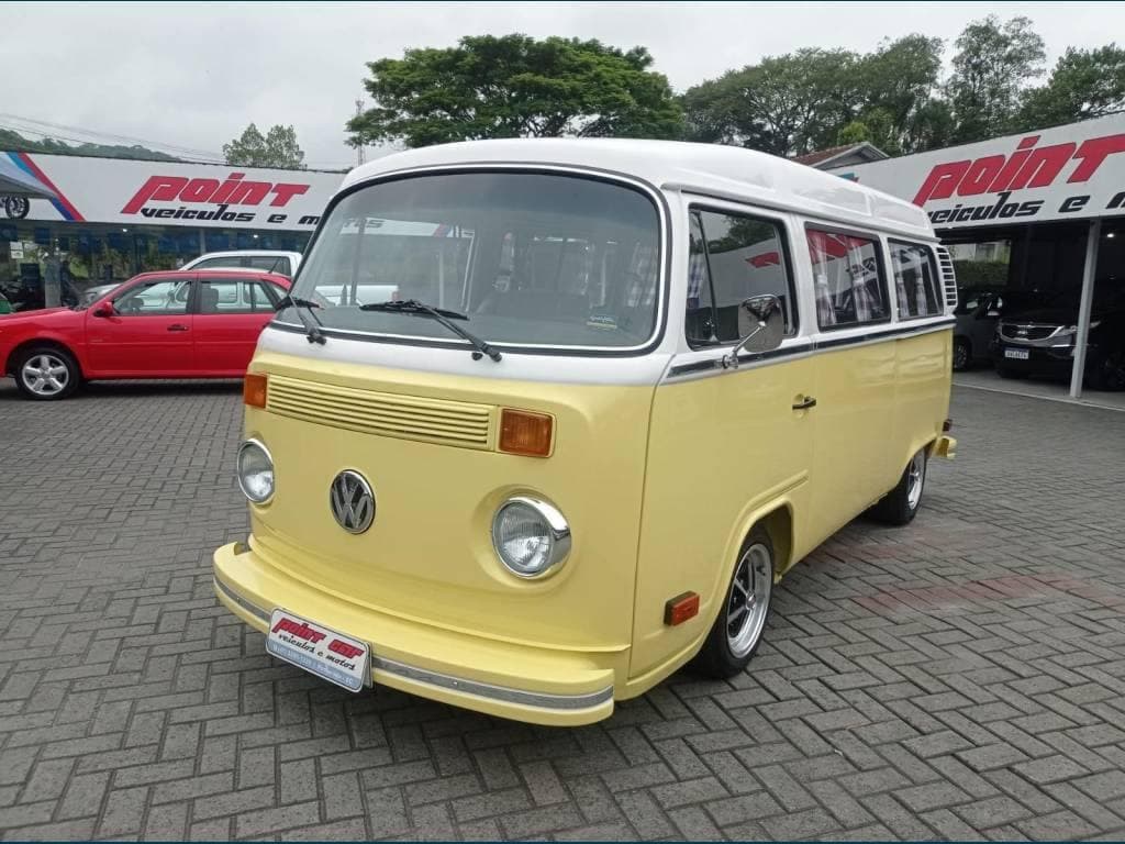Volkswagen Kombi Standard/ Luxo/ Série Prata