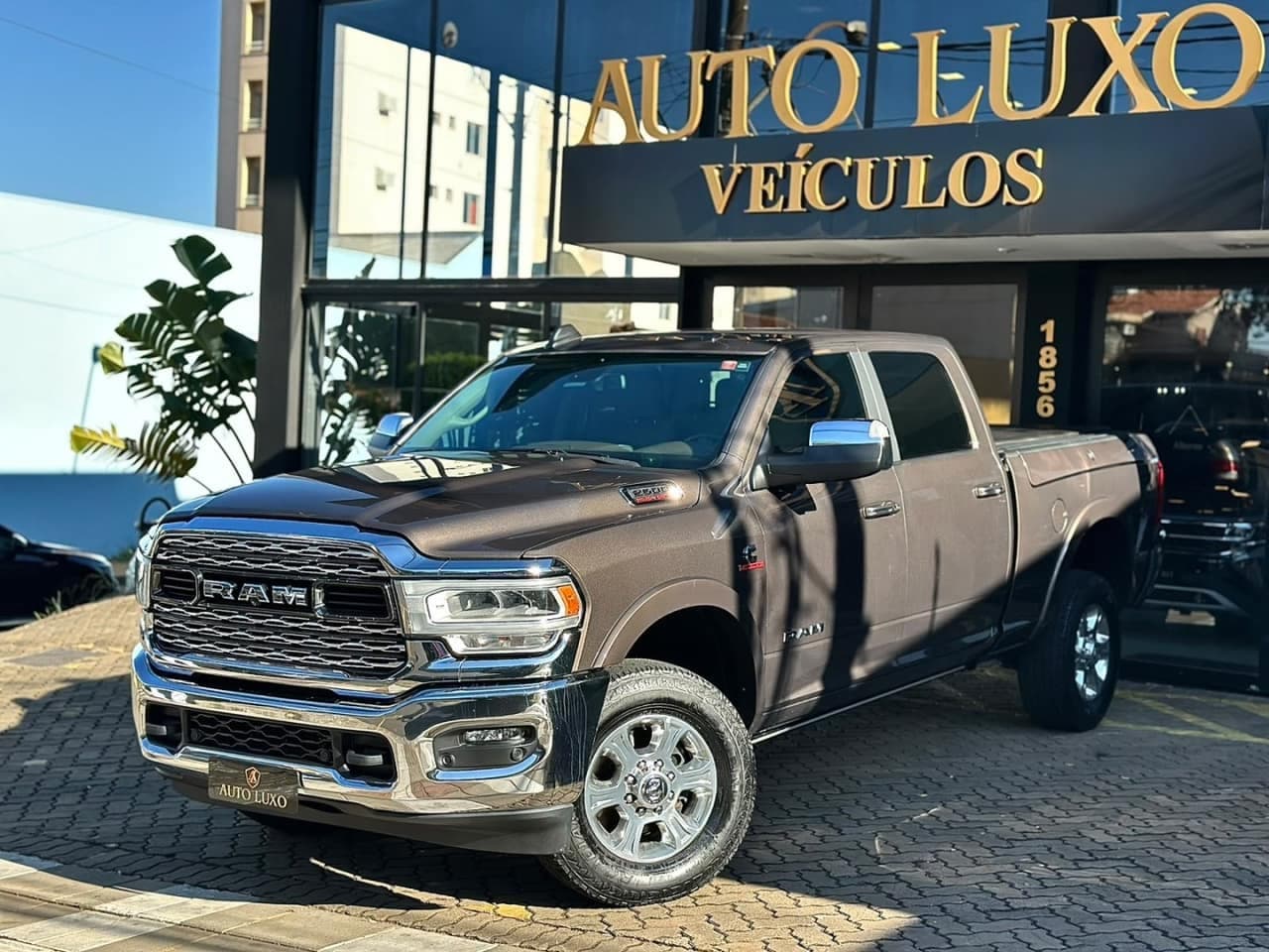 RAM 2500 6.7 I6 TURBO DIESEL LARAMIE CD 4X4 AUTOMÁTICO