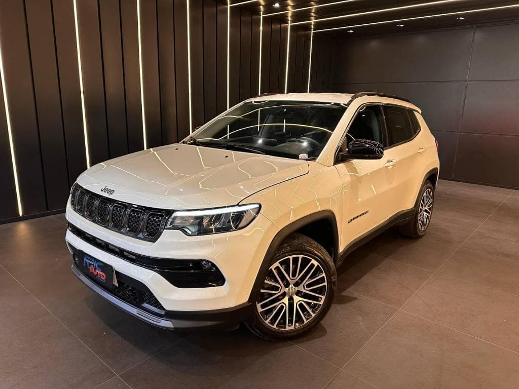 Jeep Compass LONG. T270 1.3 TB 4x2 Flex Aut.