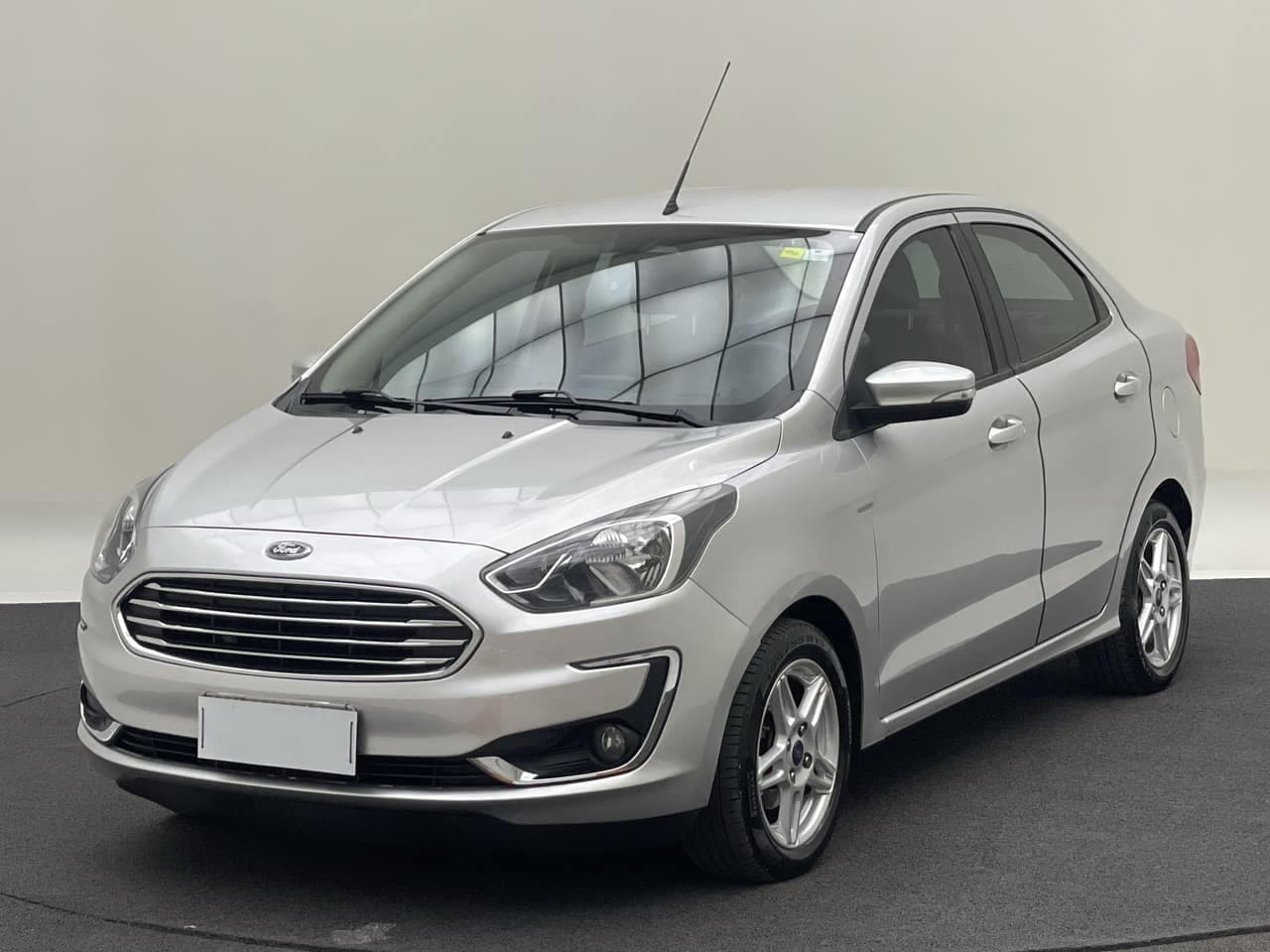 Ford KA Ka 1.5 Sedan SEL 12V Flex 4p Mec.