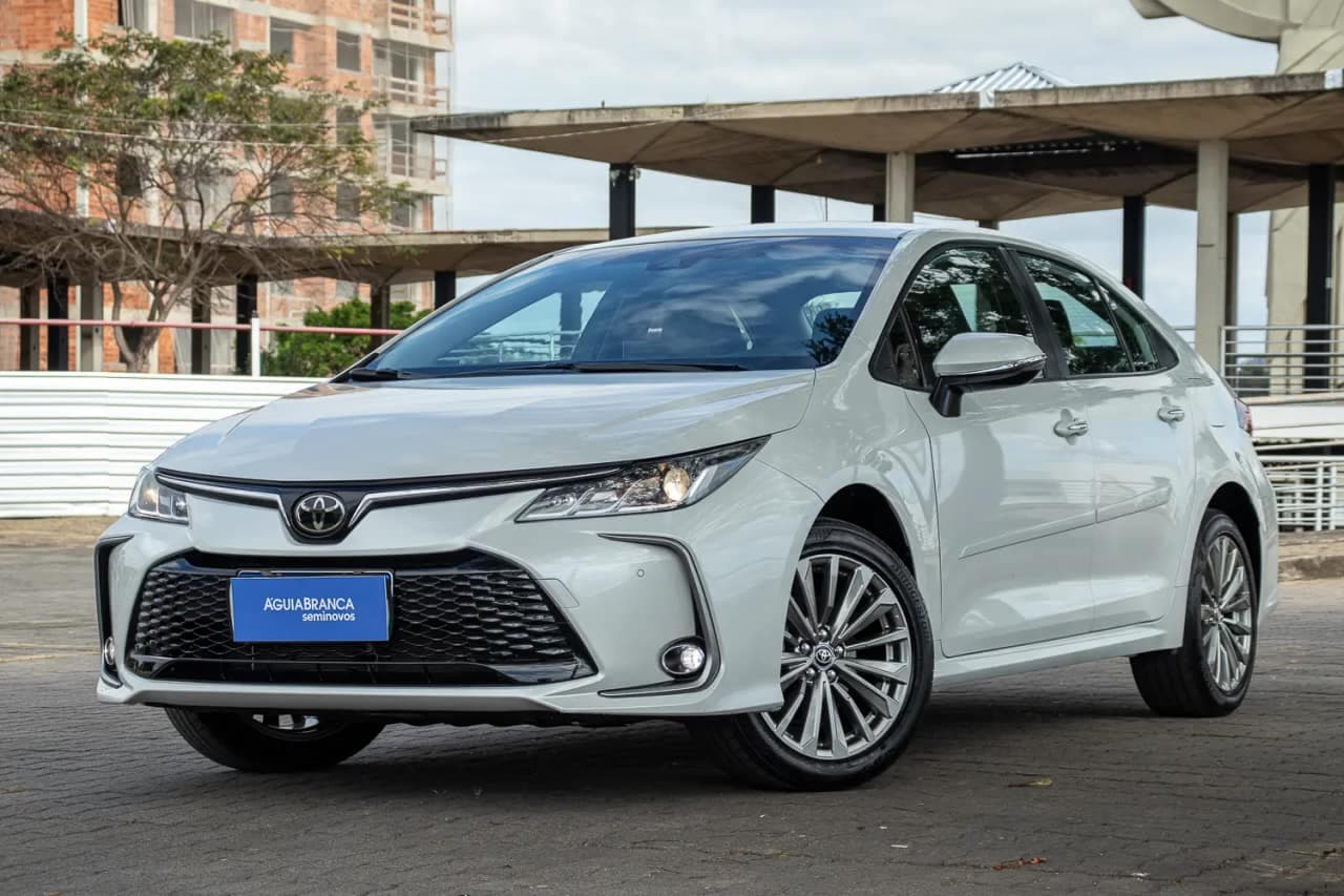 Toyota Corolla 2.0 VVT-IE FLEX XEI DIRECT SHIFT