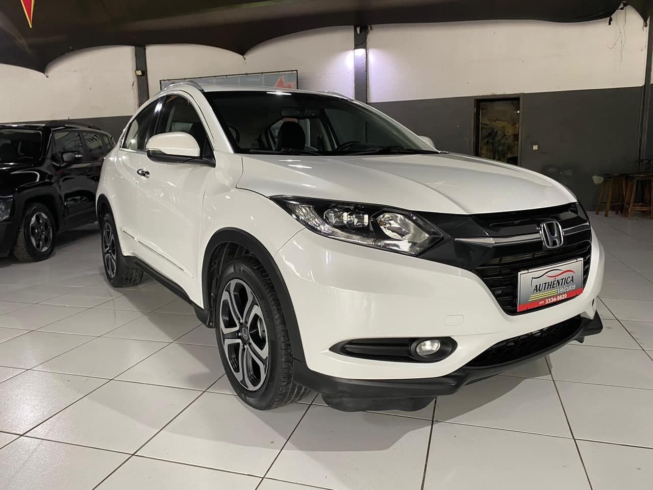 Honda HR-V Touring 1.8 Flexone 16V 5p Aut.