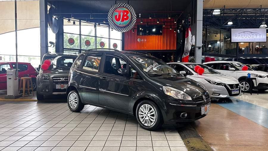 Fiat Idea ESSENCE 1.6 FLEX / COMPLETO + RODAS