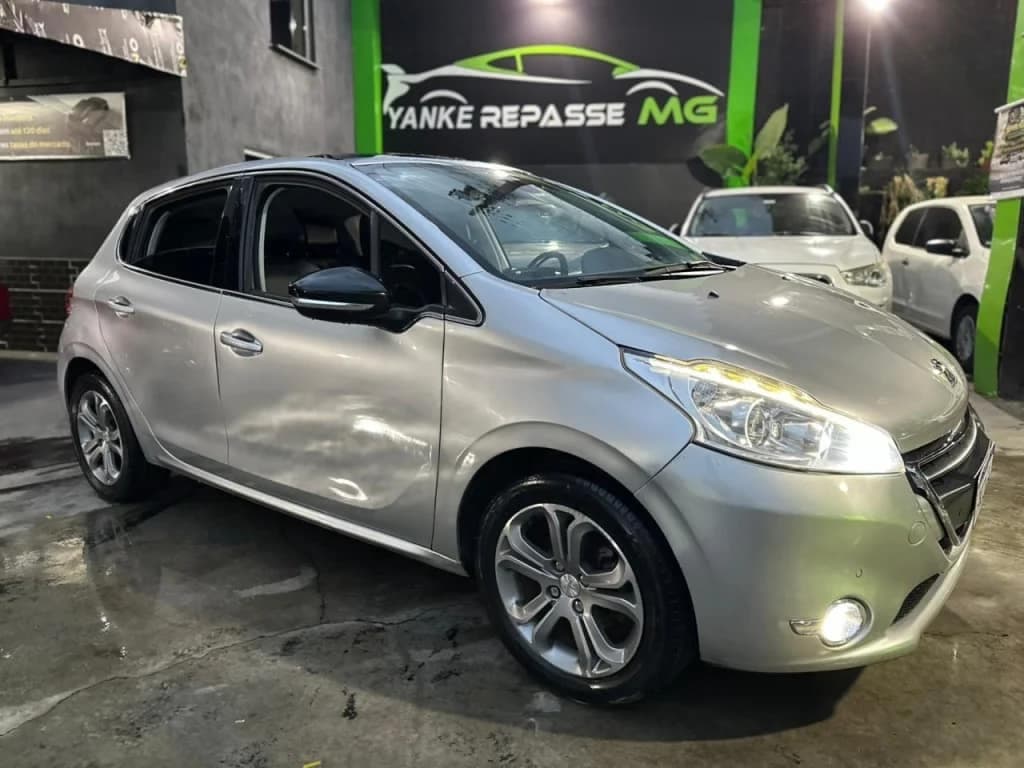 Peugeot 208 1.6 GRIFFE 16V FLEX 4P MANUAL