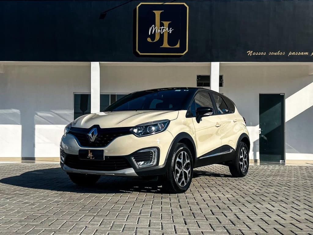 Renault Captur INTENSE 1.6