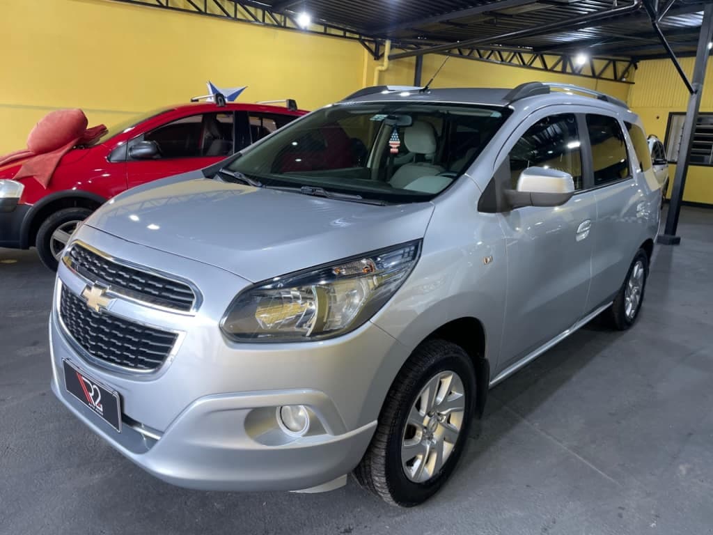 Chevrolet Spin LTZ 7 LUGARES