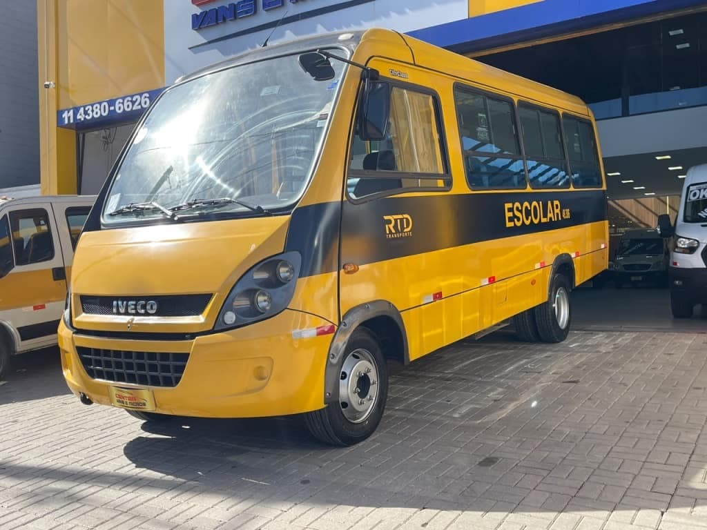 IVECO City 3.0 Diesel (E5) (Escolar)