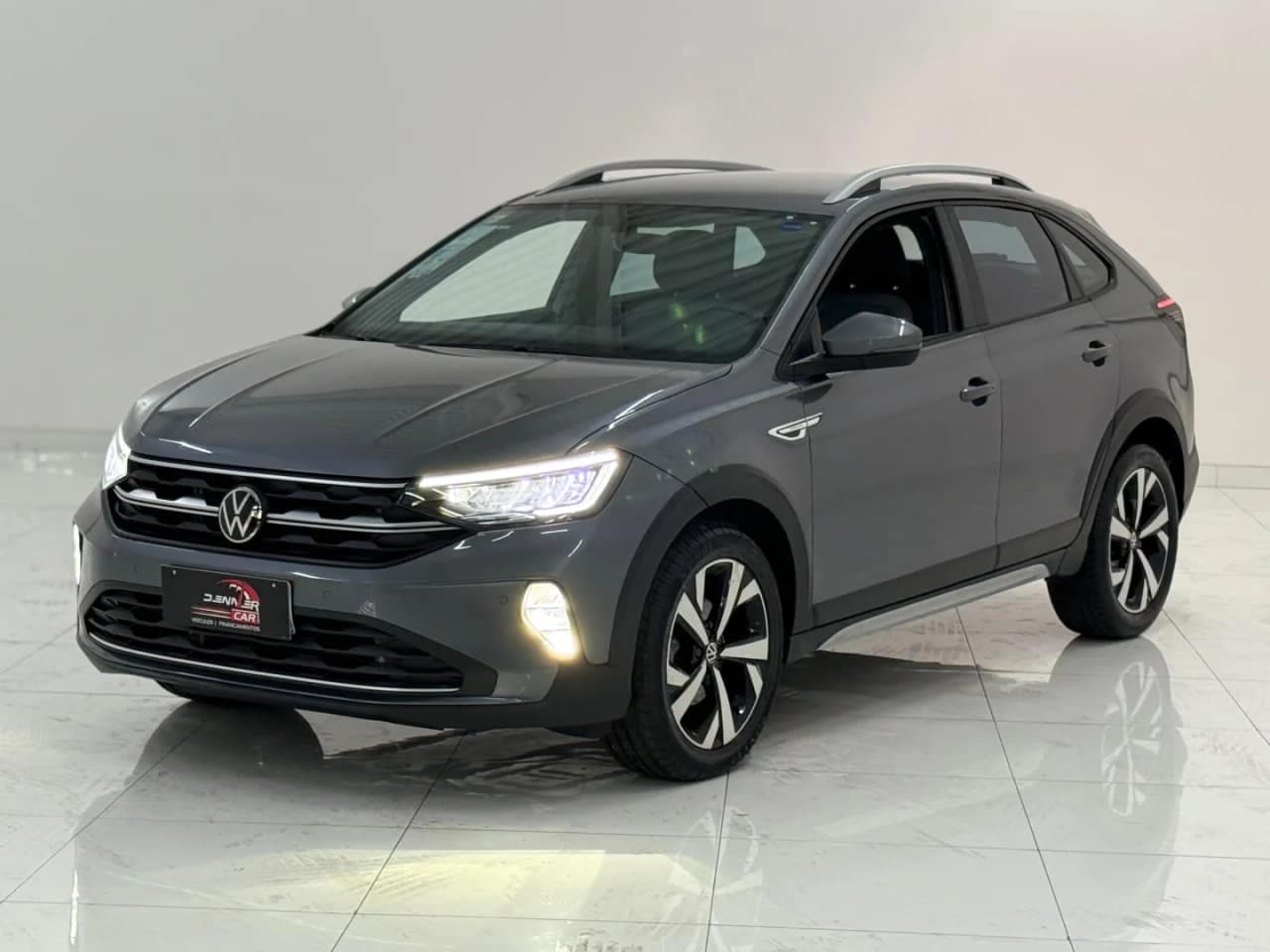 Volkswagen Nivus 1.0 200 TSI TOTAL FLEX HIGHLINE AUTOMÁTICO