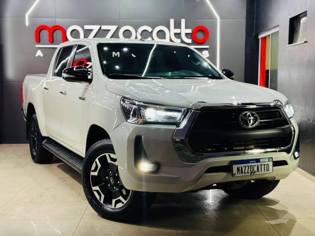 Toyota Hilux 3.0 CD SRX 4X4 TDI DIESEL AUT. 8V