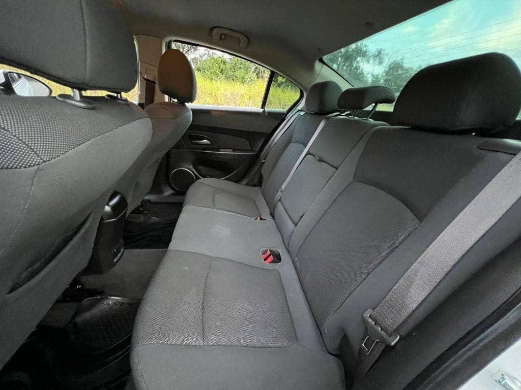 Chevrolet Cruze HB Sport LT 1.8 16V FlexP. 5p Aut