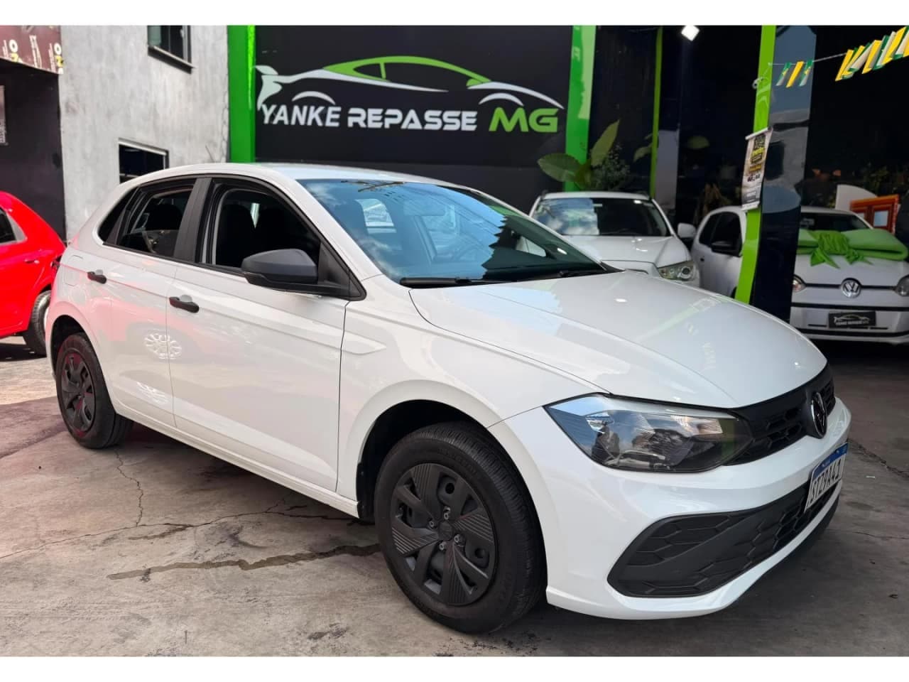 Volkswagen Polo 1.0 MPI TRACK MANUAL
