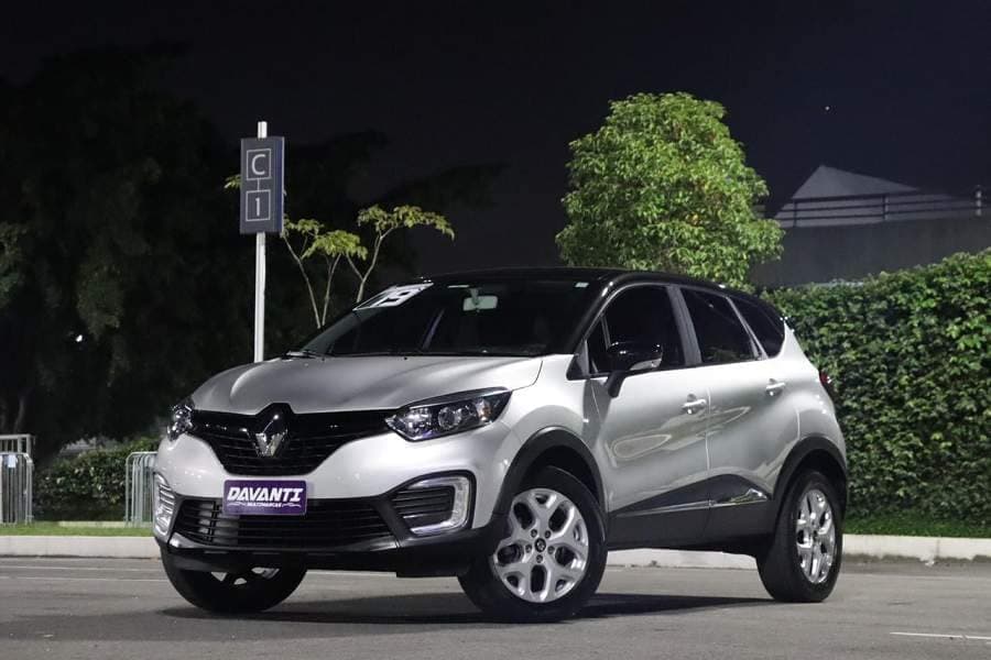 Renault Captur LIFE 1.6 + KIT MULTIMIDIA