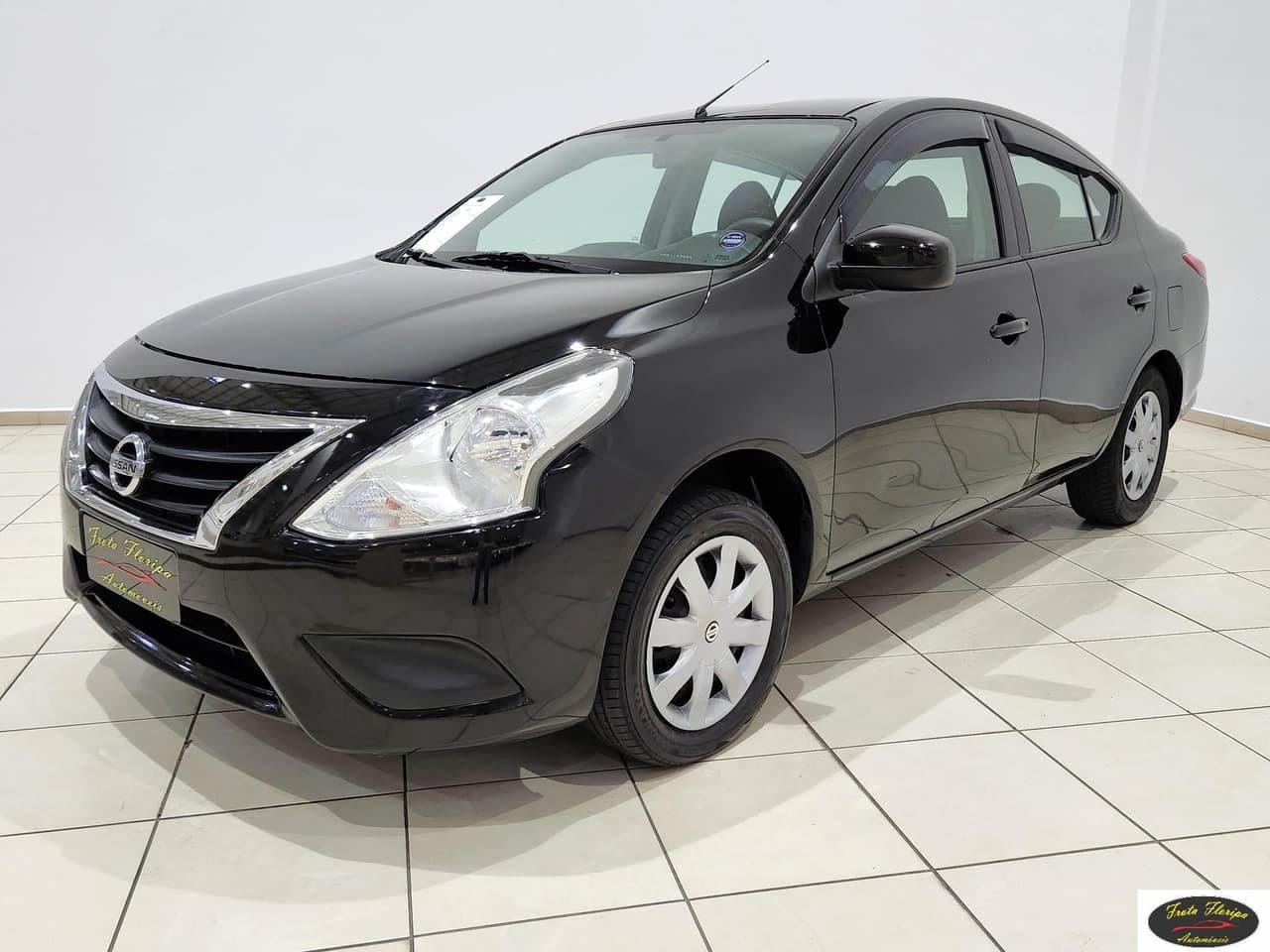 Nissan Versa S 1.6 16V FlexStart 4p Mec.