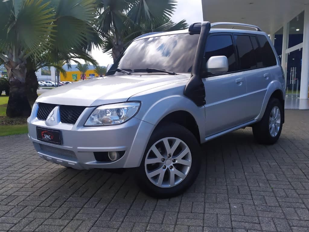 Mitsubishi Pajero TR4 4x4 2.0 16v AT