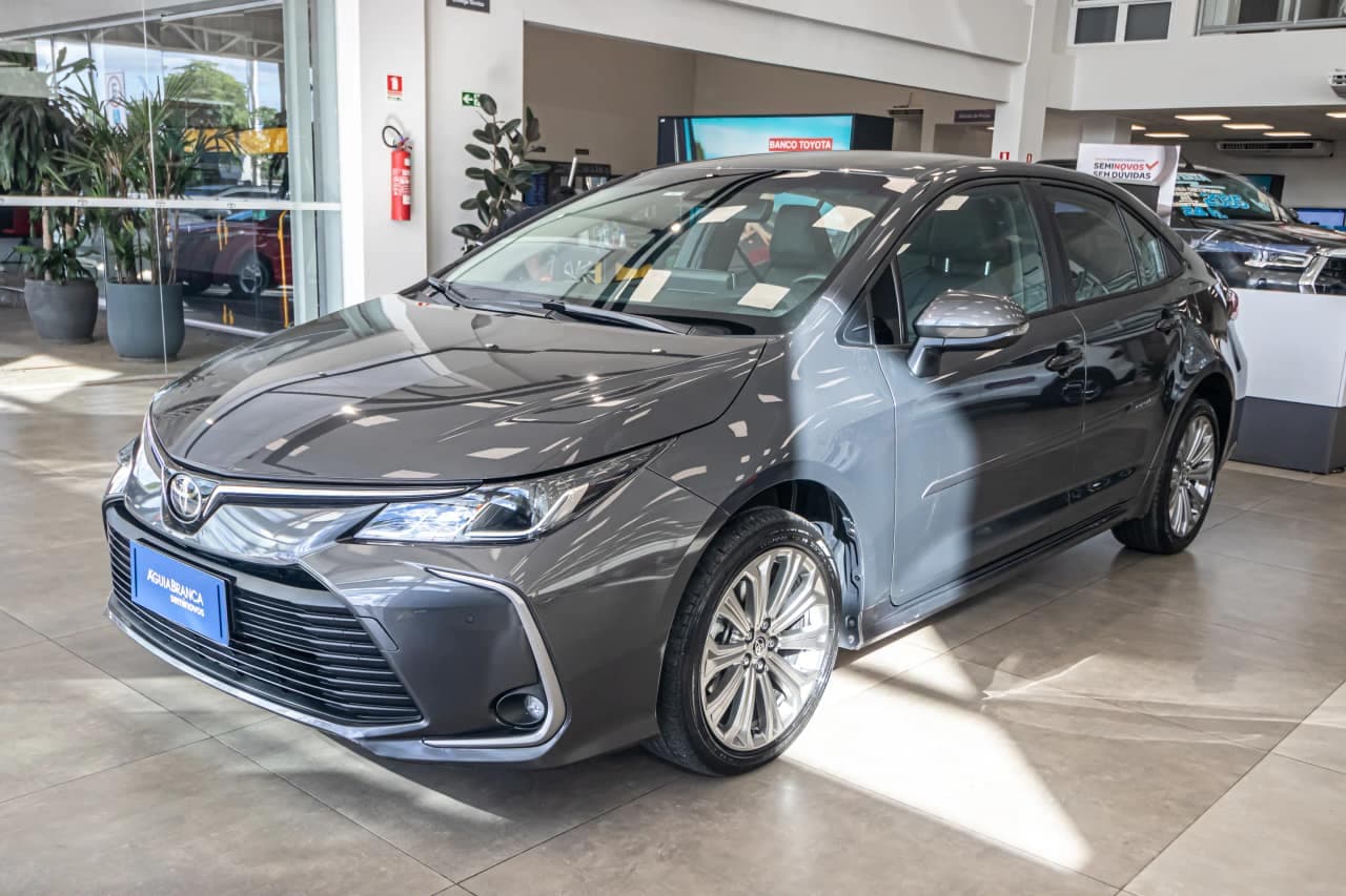 Toyota Corolla 2.0 VVT-IE FLEX XEI DIRECT SHIFT