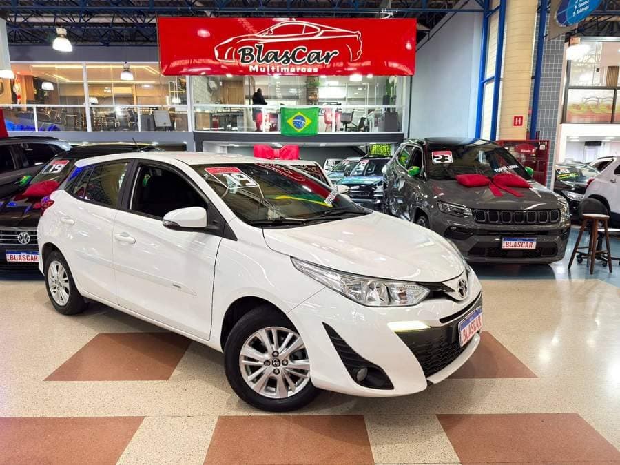 Toyota Yaris 1.3 16V XL PLUS TECH MULTIDRIVE