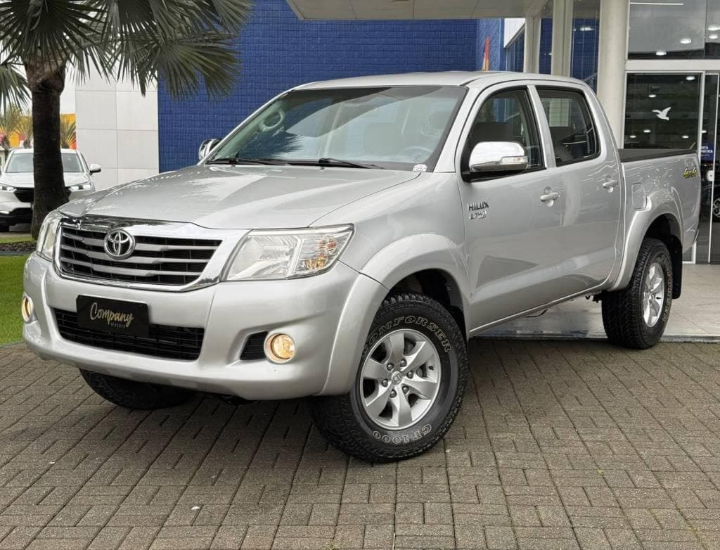 Toyota Hilux CD SRV 4x4 2.7 Flex 16V Aut.