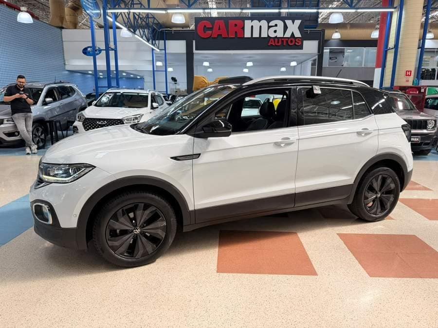 Volkswagen T-Cross 1.4 250 TSI TOTAL FLEX HIGHLINE ***