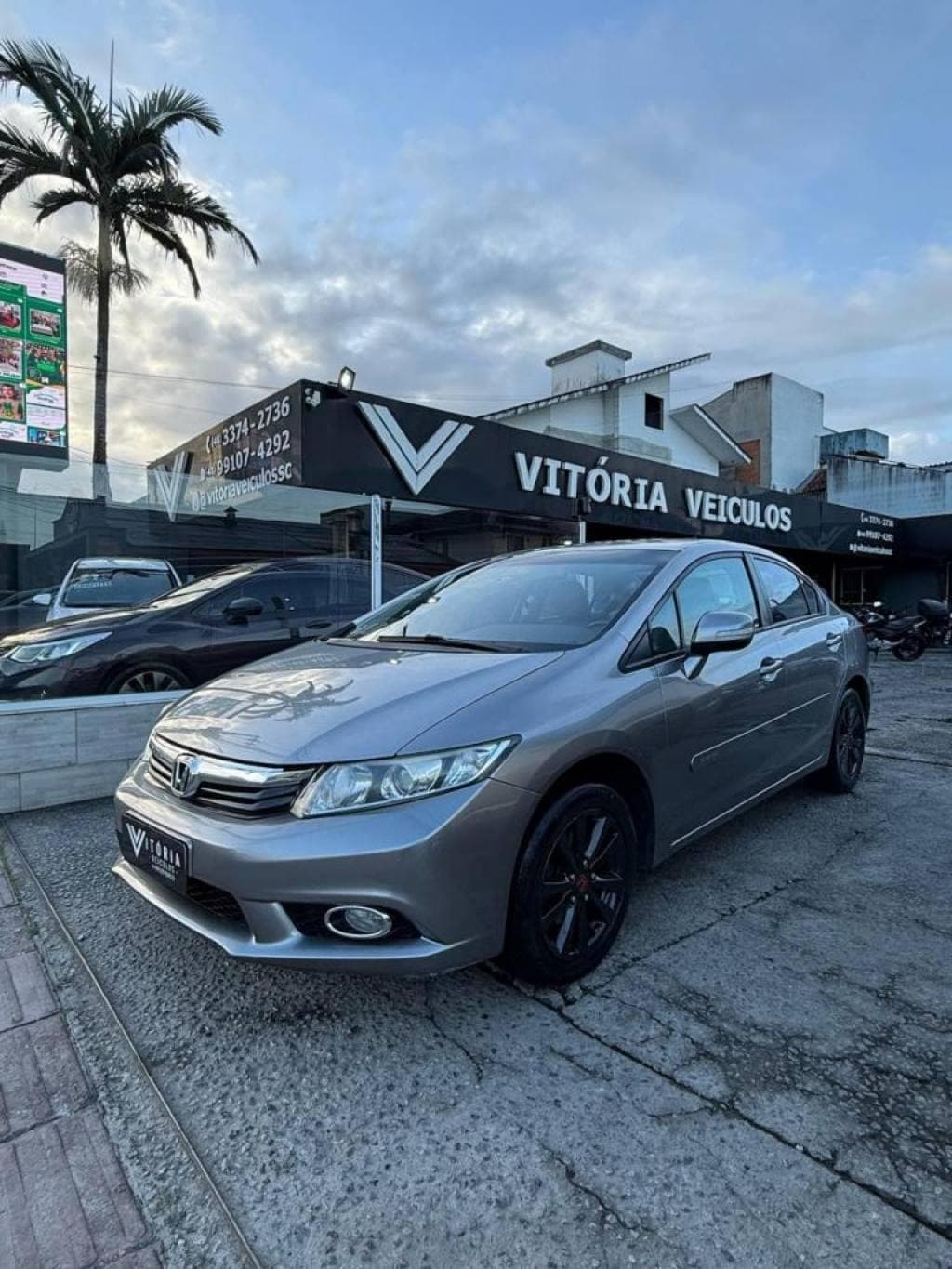 Honda Civic Sedan LXR 2.0 Flexone 16V Aut. 4p