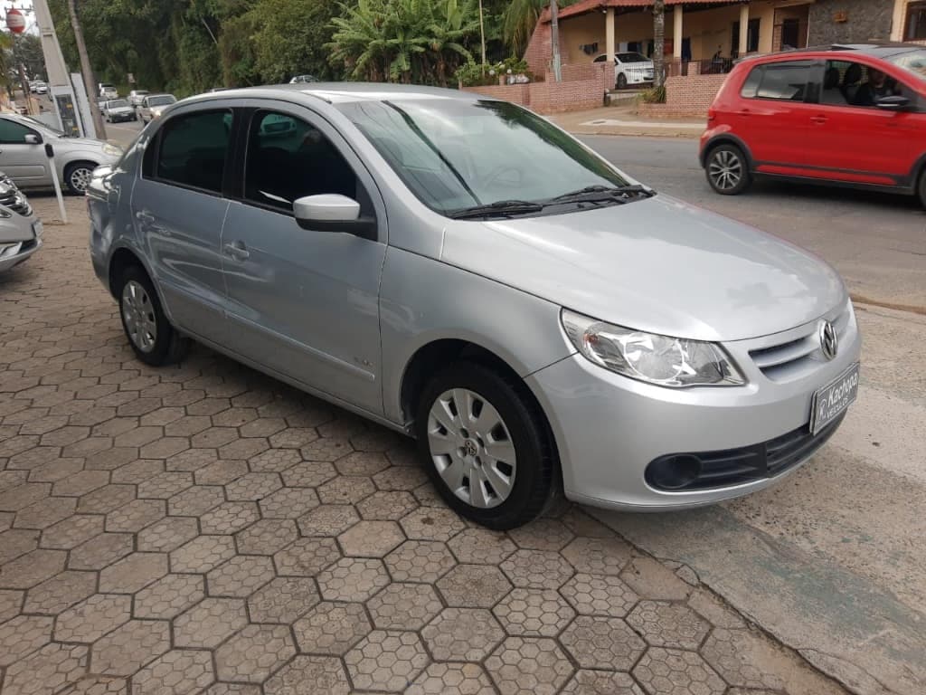 Volkswagen Voyage 1.0 trend