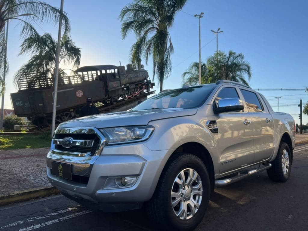 Ford Ranger Limited 3.2 4x4 CD Diesel Aut.
