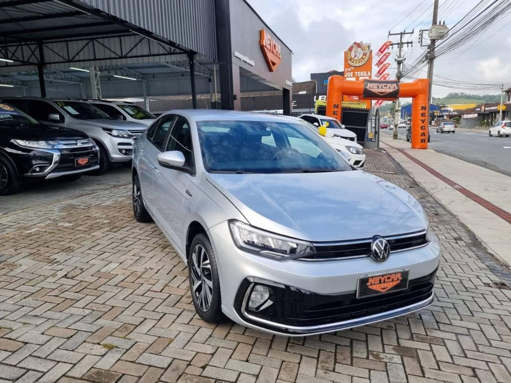 Volkswagen Virtus HIGHLINE 200 TSI 1.0 FLEX AUTOMÁTICO