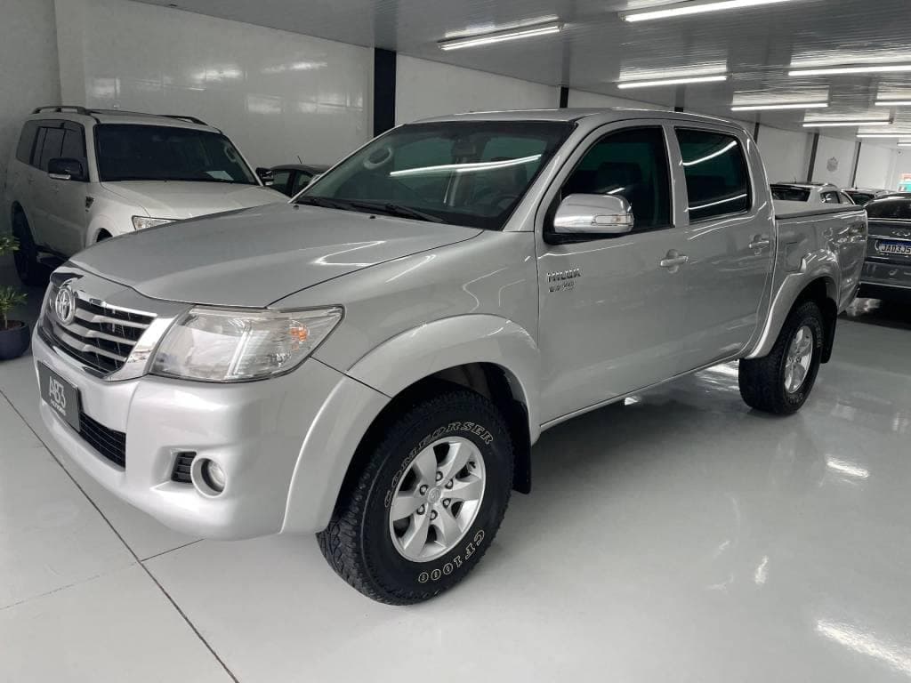 Toyota Hilux CD SRV 4x4 2.7 Flex 16V Aut.